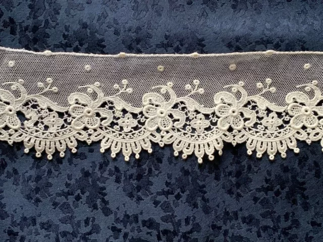 Beautiful Vintage French Guipure Lace Edging Floral design -53cm + 53cm by 6cm