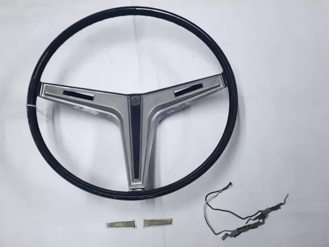 Used GM OEM  1968 Camaro Chevelle Nova Deluxe Steering Wheel