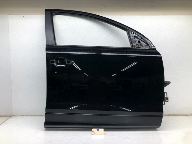 2011-2015 Audi Q7 Right Passenger Front Door Shell Oem L041 / A1A1 - Night Black
