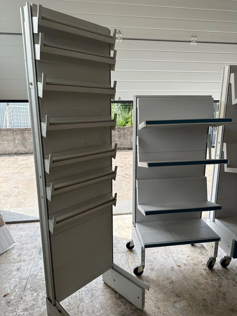 Sottovasi Con Ruote In Metallo – 5 Pezzi, Diametro 33 Cm, Ferro Battuto Nero, Con 5 Piattini In Plastica, Portavasi Mobili, Fino A 150 Libbre