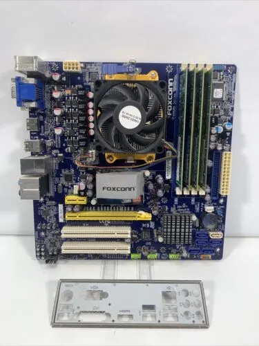 Foxconn A88GMV/ AMD Athlon II X4 640/32GB PC3 Desktop Motherboard/CPU/RAM Combo