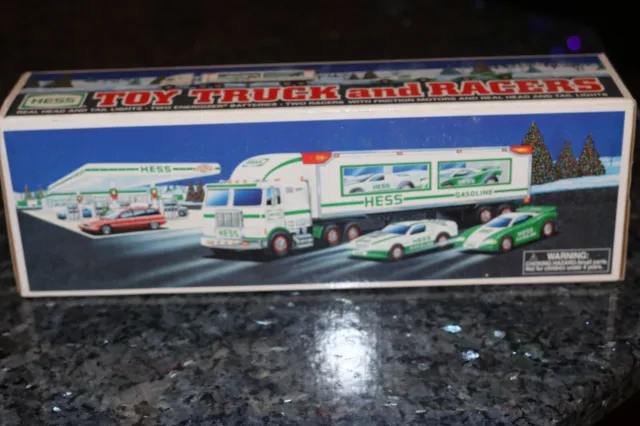 Hess Toy Truck & Racers  1997 Woodbridge Nj Original Box Look!
