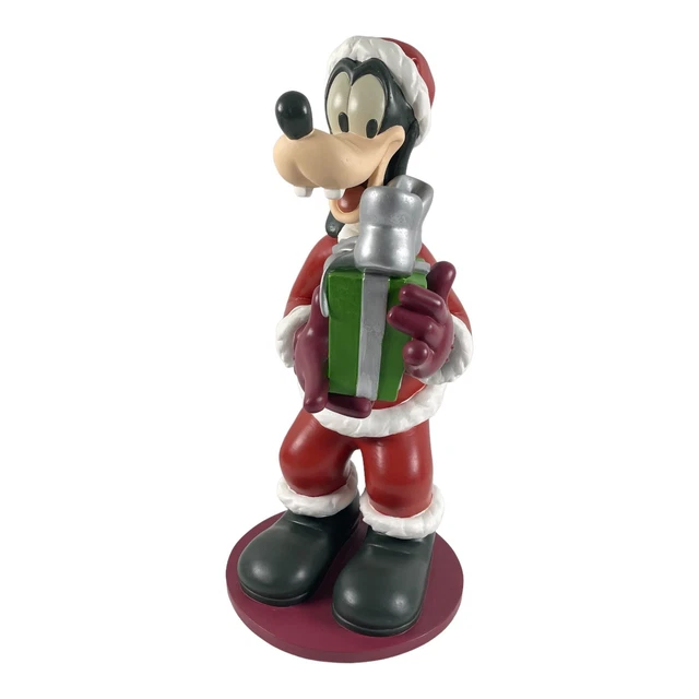 Goofy Garden Statue Christmas Holiday Santa Figurine 2006 Disney Shopping