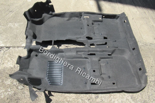Tappetino Conducente In Velluto Su Misura Per Alfa Romeo 147 (2000-2010) - Motohobby, Premium, Con Rinforzo Saldato E Antiscivolo.