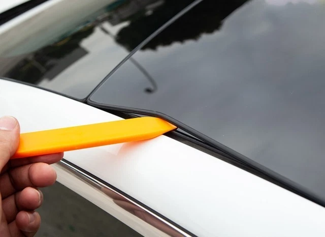Kit strisce tenuta riduzione rumore per Tesla Model Y alta elasticità resistenza ai raggi UV