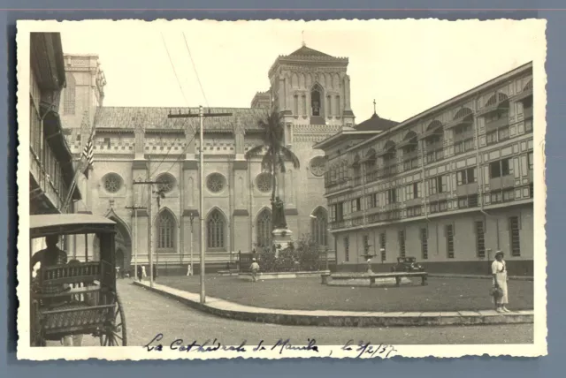 Philippines, La Cathédrale de Manila  Vintage silver print. Manille.  Cartol