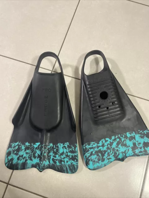 DaFins Pro Model Body Surfing/Body Board Fins/Flippers - Size Med-Large (9-10)