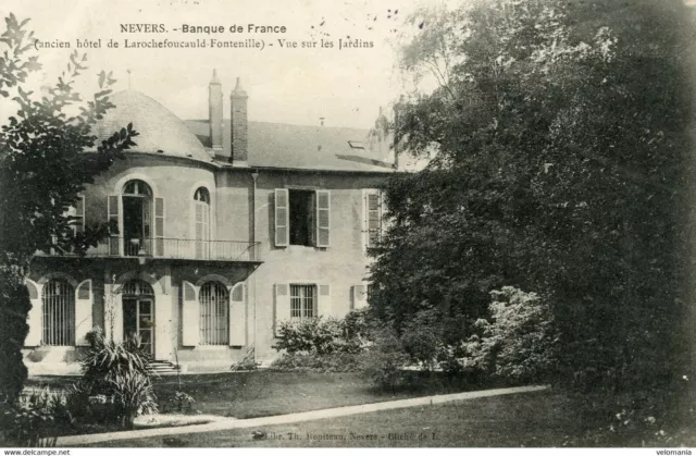 S6833 cpa 58 Nevers - Banque de France - vue sur les jardins