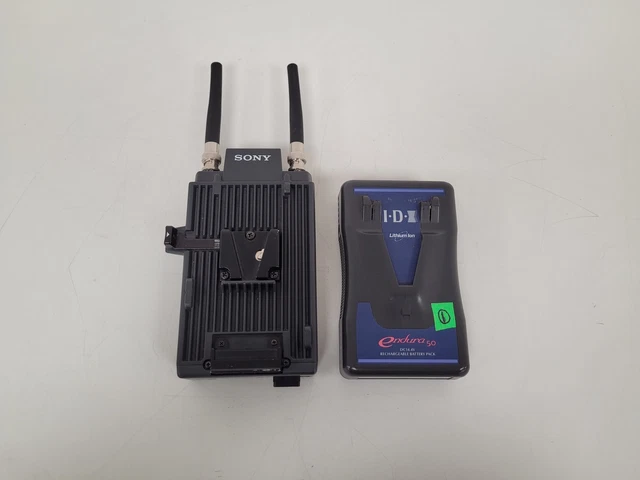 Sony WRR-855 Receiver/Camera Adapter with Rechargeable Lithium Battery