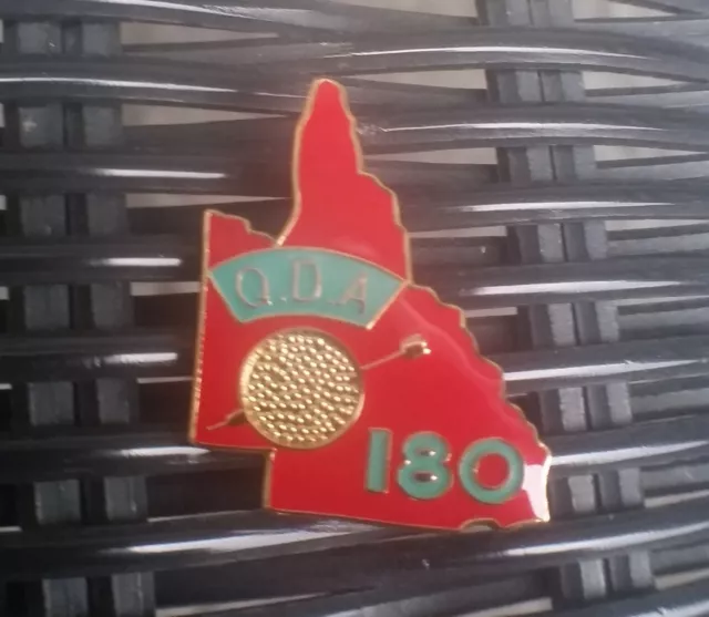 Qda Qld Darts Association 180 Lapel Pin - Old Model Collectors Only Mint In Bag