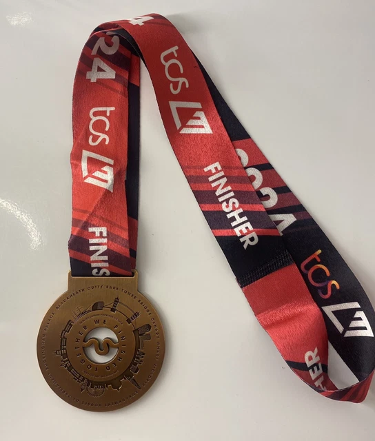 LONDON MARATHON 2024 TCS Finishers Running Medal £39.90 PicClick UK