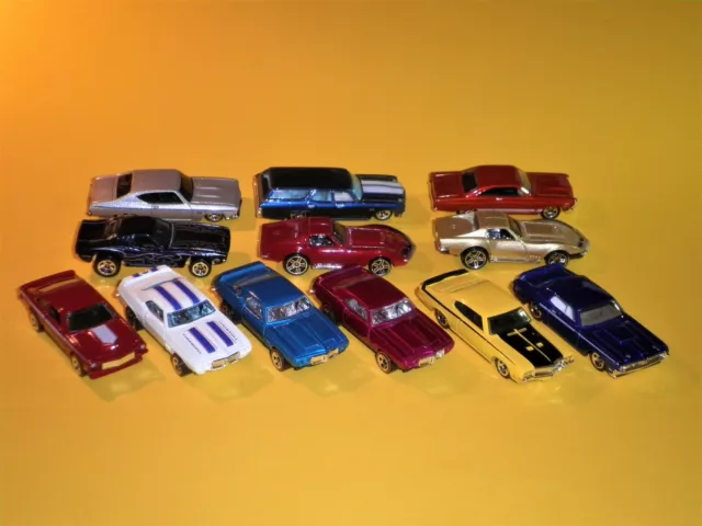 HOT WHEELS KONVOLUT US MUSCLE CARS 2000er (Corvette,Firebird,etc.) mint und lose