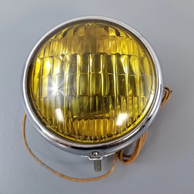 1940s 1950s ERA VINTAGE BLC 856-J FOG OR DRIVING LIGHT 5 3/4" WORKS!