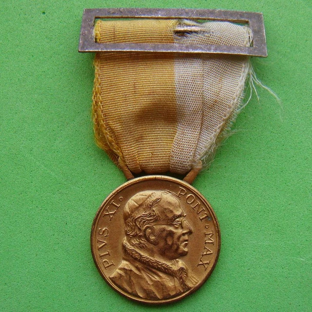 Religious Vatican City Pope Pius XI Anno Santo Holy Year 1925 Bronze Medal!