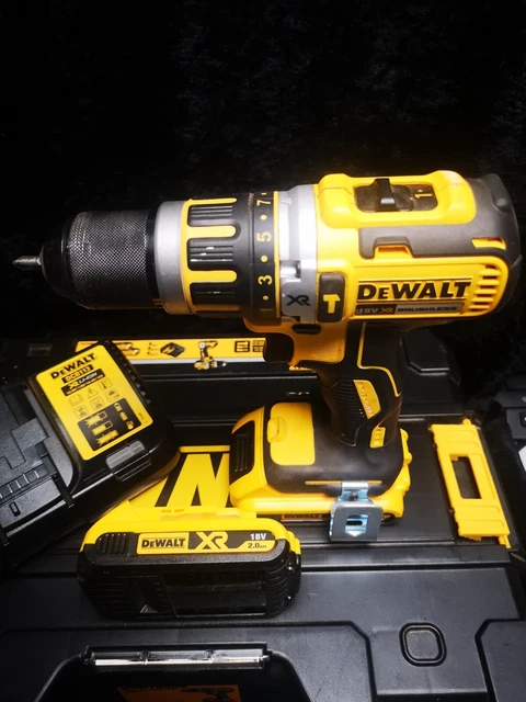 DEWALT 18V DCD795D2 XR Li-Ion Brushless Compact Hammer Drill Driver - FREEPOST