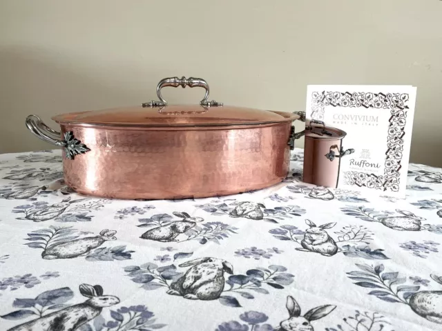 Ruffoni Historia Hammered Copper Oval Braiser/ Roaster Pan w/Lid. 14”X 10” X 4”