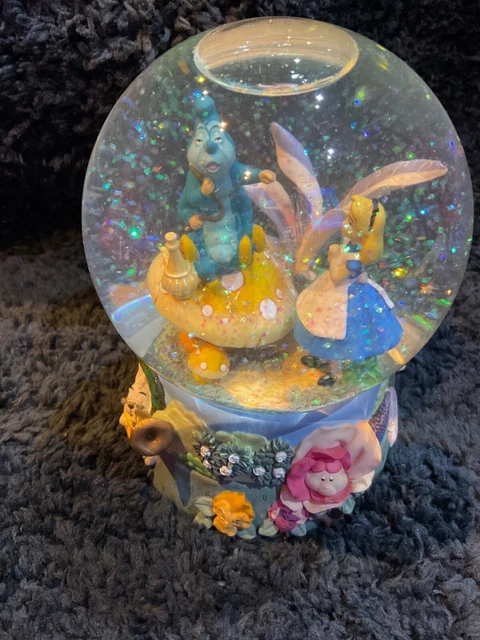 Disney Alice in Wonderland Snow Globe musical Enesco -nocturne