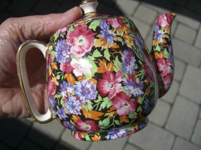 Royal Winton Majestic Chintz Teapot, Small Countess Shape, 1995, England