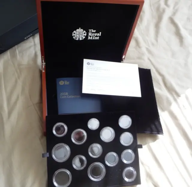 2018 Royal Mint Empty Premium PROOF Coin Box, Low COA & Info Booklet - NO COINS