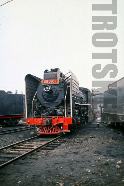35mm Slide CR China Chinese Railways Steam Loco JS 5901 Jilin 1989 Original