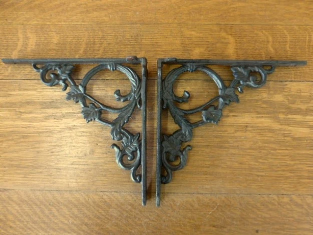 2 BROWN ANTIQUE-STYLE 9.5" SHELF BRACKETS CAST IRON rustic garden LEAF SWIRL