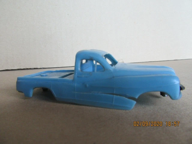 Modèle Réduit NOREV 1/43 Ford Vedette Dépanneuse Bleue N°34 - Occasion Avec Boîte