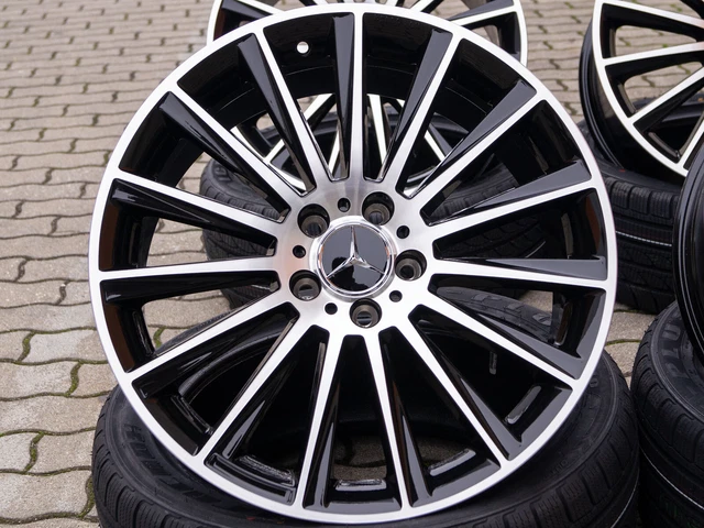 PARAURTI POSTERIORE COMPLETO PER MERCEDES Classe C Berlina W204