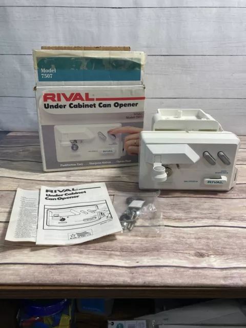 Vintage Rival Space Saver CUTABOVE Under Cabinet Can Opener Model