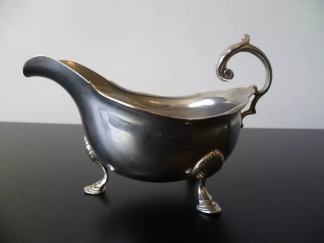 An Antique Silver Plated Gravy Boat by 'Walker & Hall'. Silver Plated Sauce Boat 2