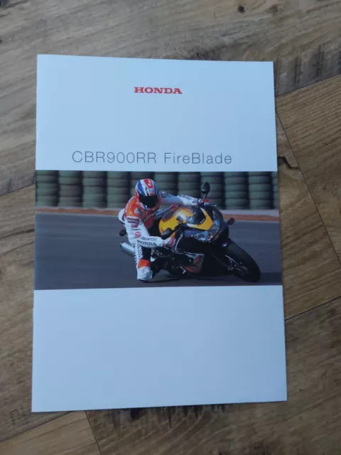 Honda Cbr900Rr Fireblade Motorcycle Sales Brochure 2000 Uk