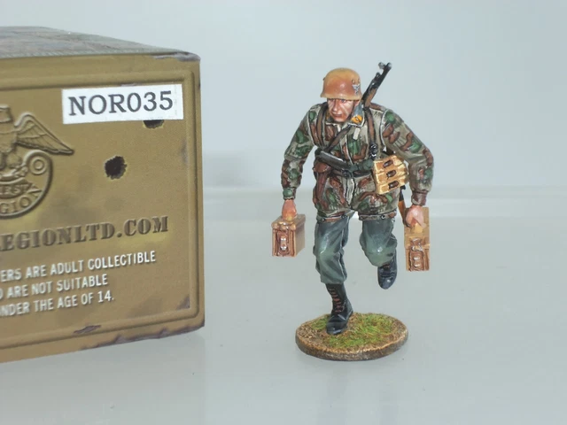 First Legion NOR033 - Équipe Panzerschreck Fallschirmjäger Allemand (1:32, Figurine De Collection En Métal Peint)