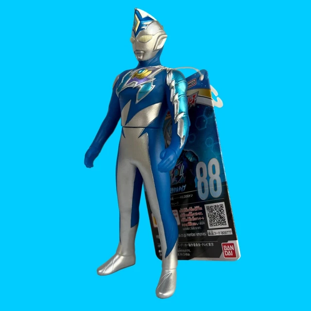Bandai Ultraman Decker Miracle Type Ultra Hero Series 88 Pvc Figure Tsuburaya