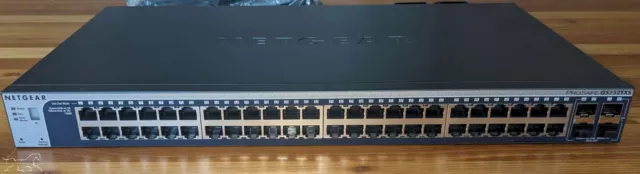 Netgear GS752TXS ProSafe 52-Port Gigabit Smart Switch mit 10G Uplinks (SFP+)