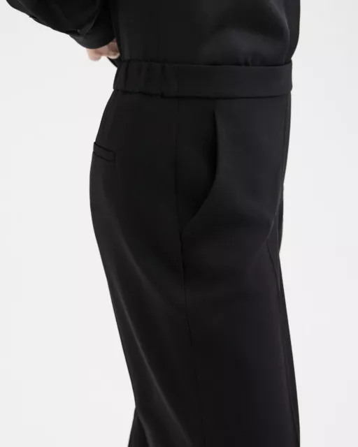 Theory Treeca Pull-On Mid Rise Slim Leg Pant Black Size 6 $245