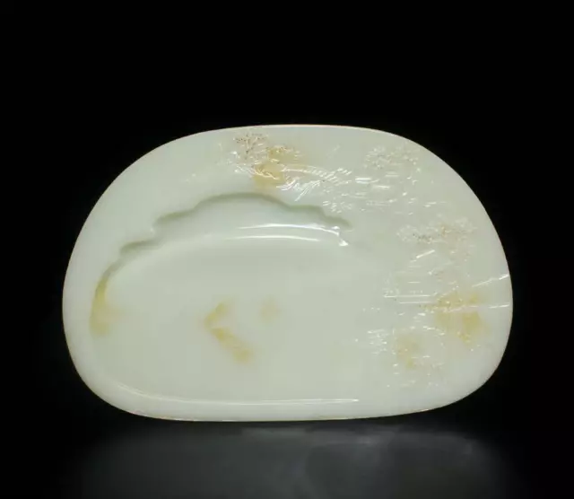 Large Old Chinese White Jade Inkstone w/landscape