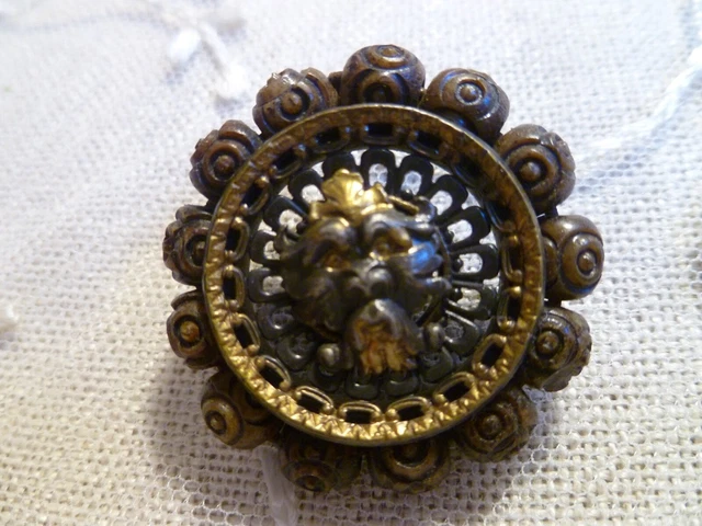 BOUTONS COLLECTION ANCIENS FIN 19 eme PERLE FANTAISIE SUR LAITON 11 mm EUR 10,00 - FR