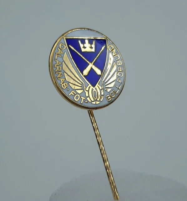 Pin's Ancien Roumanie Football – Insigne émail Métal – Collection Vintage – Fédération Roumaine