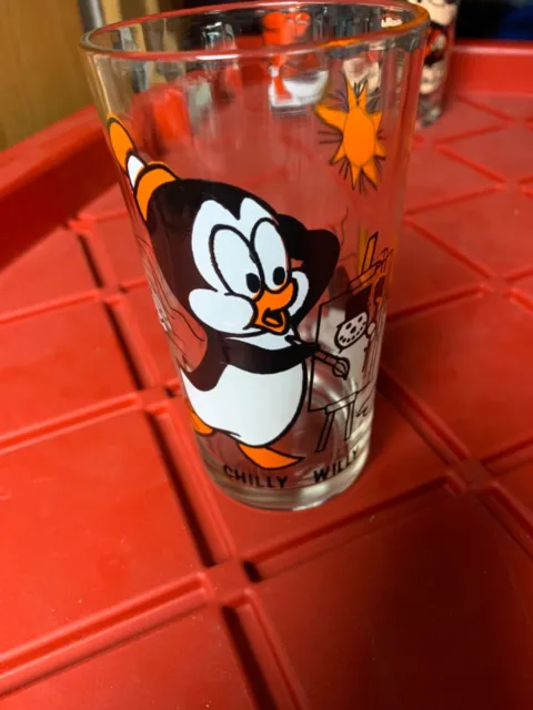Vintage 1970s Pepsi Collector Series Walter Lantz Chilly Willy 10oz Glass 