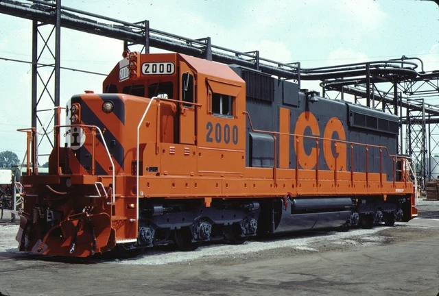 ICG Illinois Central Gulf EMD SD20 Original Kodachrome Kodak slide