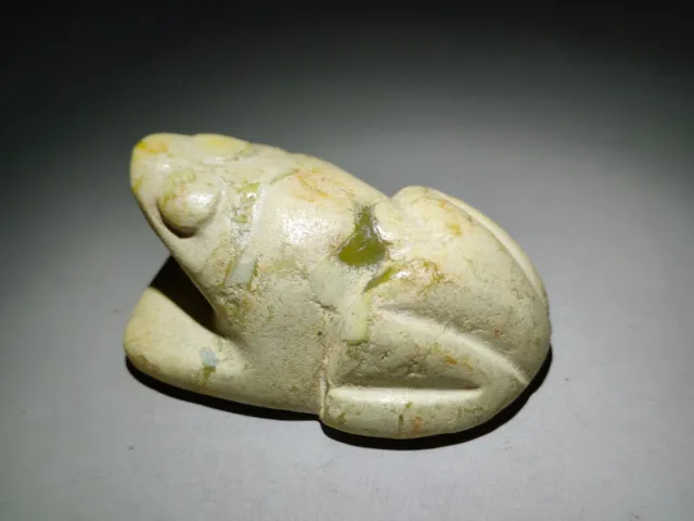 China HongShan Culture Old Jade Stone Fengshui animal Frog Amulet Pendant L081