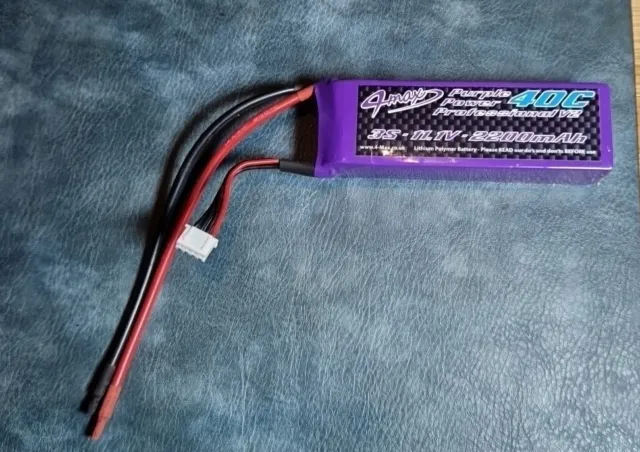 RC Plane Batteries Turnigy 2200mAh 3S 40C 11.1v Lipo Battery