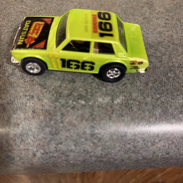 AUTO WORLD XTRACT Sugar Daddy team 72 510 73, 240z , 72 620HO