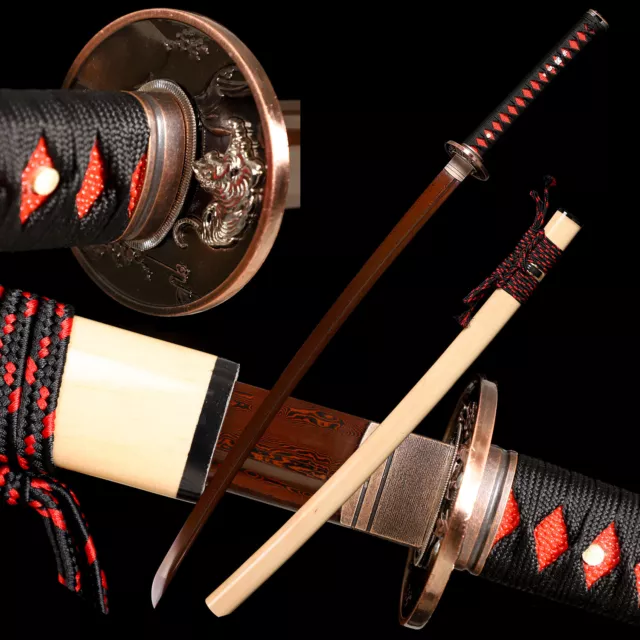 Handmade Damascus Steel Red Blade Japanese Samurai Katana Sword Full Tang