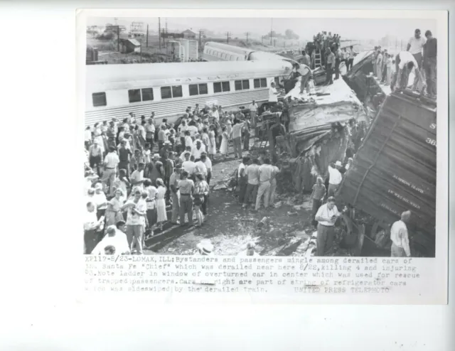 Lomax Illinois Original Photo Train Wreck Vintage 7 1/8 X 9 Inch Railroad 1954