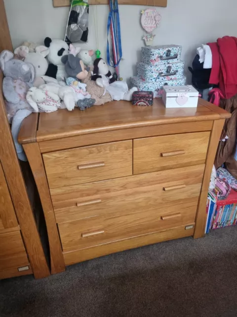 ***Mamas And Papas Ocean Solid Oak Chest Of Drawers And Baby Changing Facility**