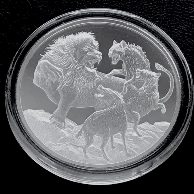 2022 NIUE 1 Oz Silver Apex Predators Lion Vs Hyenas Africa Jungle £18.