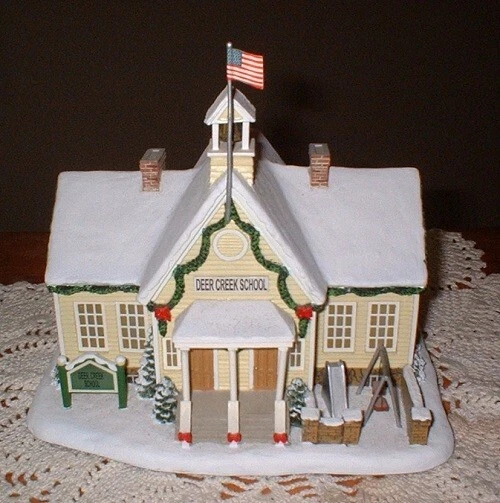 JOHN DEERE THOMAS Kinkade Hawthorne Village "Deer Creek School" 2004