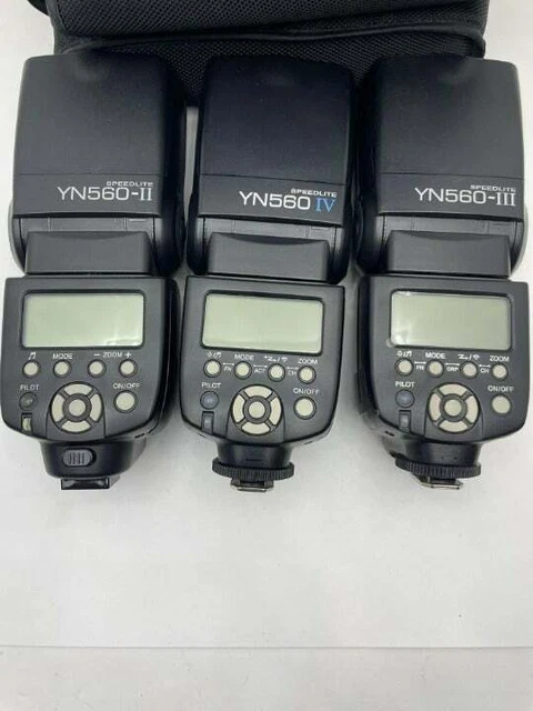 SPEEDLITE YN560-II, YN560-IV and YN560-III(TESTED WORKING, INCLUDES CASES)