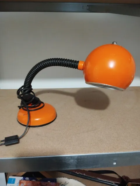 Ancienne petite lampe de chevet ou bureau orange vintage orientable