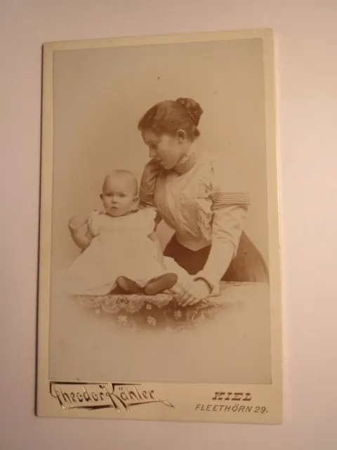 Kiel - Lisbeth Weis - Mutter von Elli Adolf und Martha - Portrait / CDV